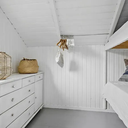 3 Bedroom Lovely In Tisvilde