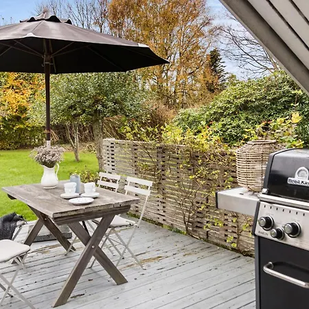 3 Bedroom Lovely In Holiday home *